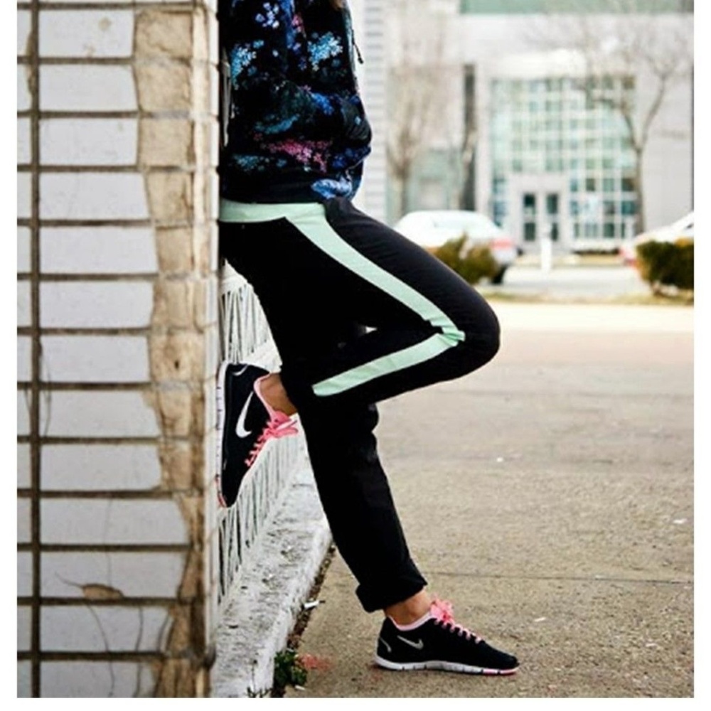 EUC Lululemon Run: Track Bandit lined pants